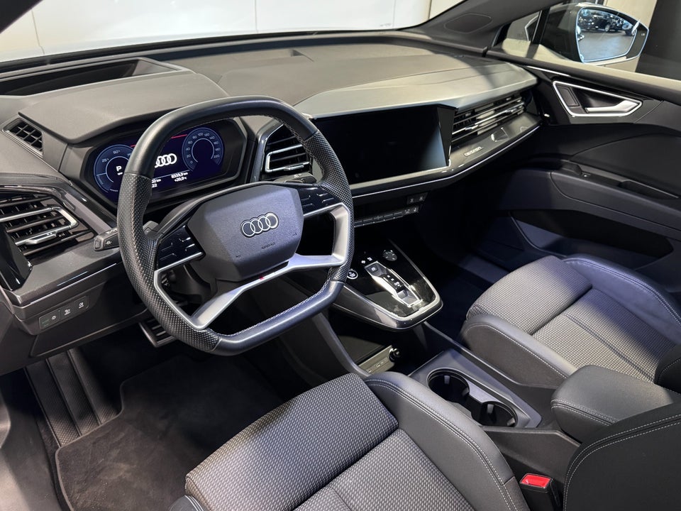 Audi Q4 e-tron 40 S-line Sportback 5d