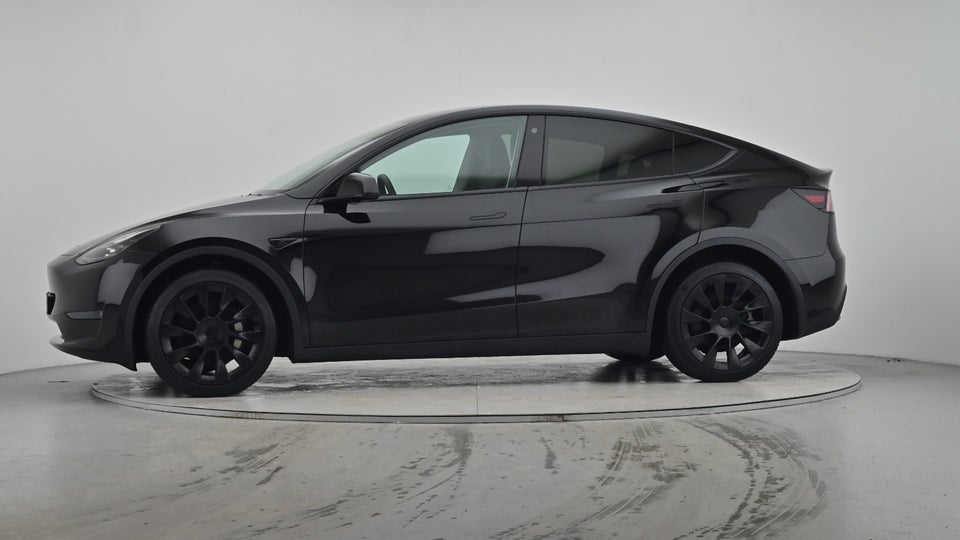 Tesla Model Y Long Range AWD 5d