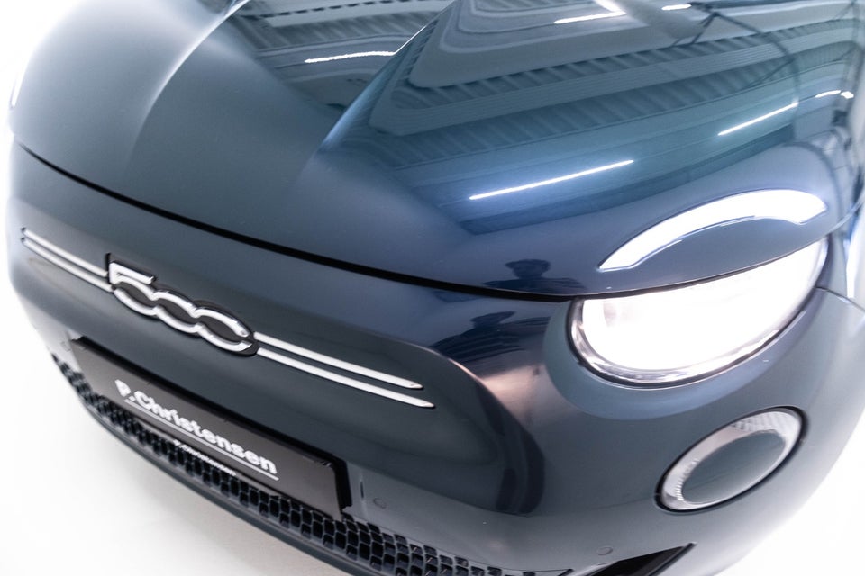 Fiat 500e 42 Icon 3d