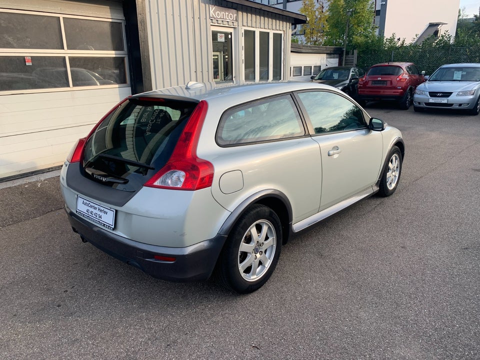 Volvo C30 1,6 Kinetic 3d