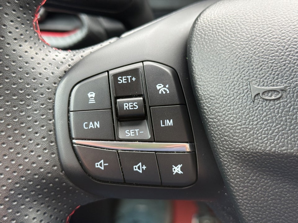 Ford Puma 1,0 EcoBoost mHEV ST-Line X 5d