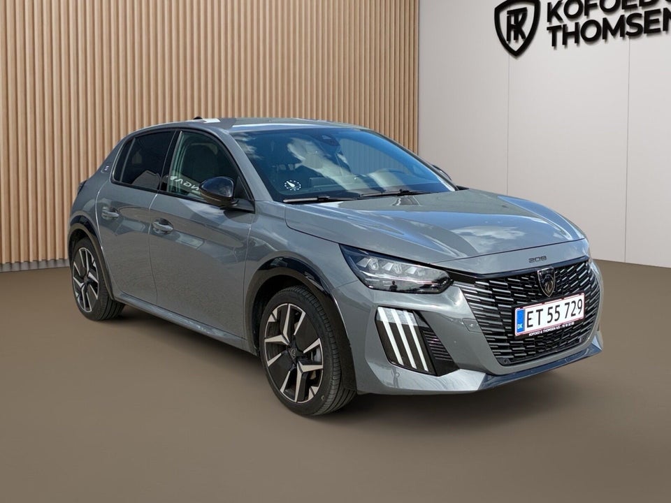 Peugeot e-208 54 GT Pack 5d