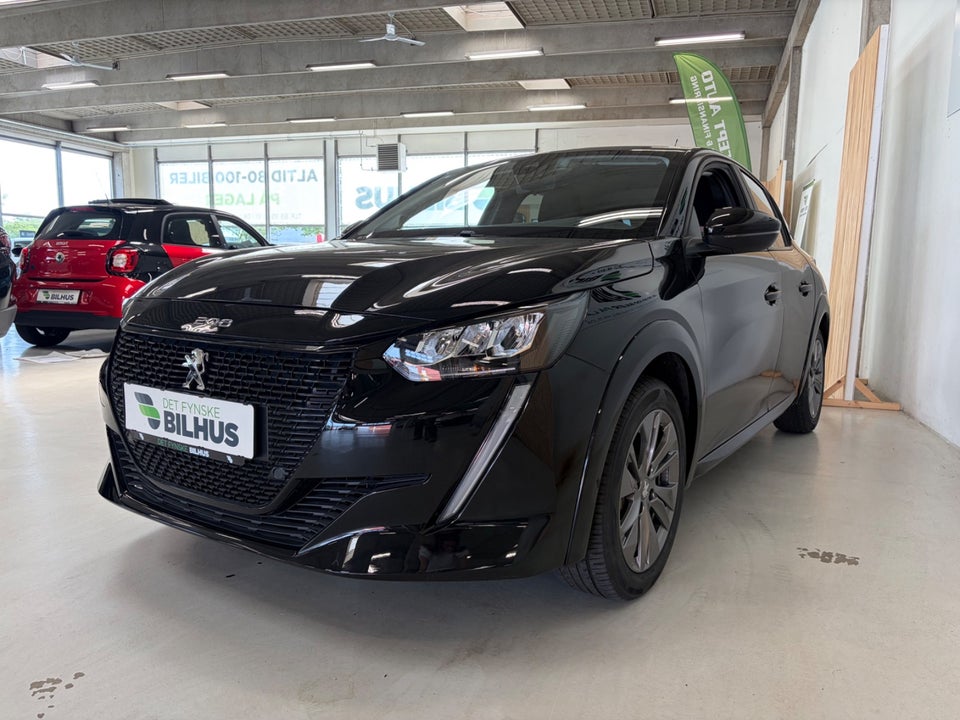 Peugeot e-208 50 Style 5d