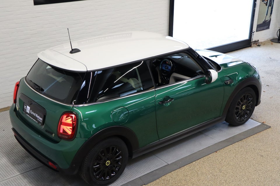 MINI Cooper SE Maximise 3d