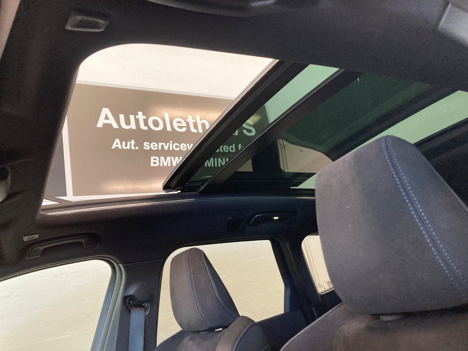 BMW iX1 xDrive30 M-Sport 5d