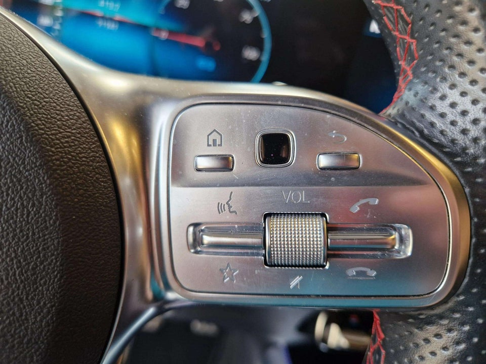 Mercedes EQA250 AMG Line 5d