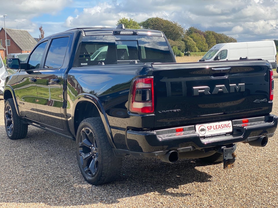 Dodge RAM 1500 5,7 V8 Hemi Limited Night aut. 4d