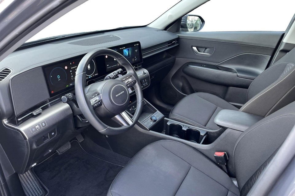 Hyundai Kona 48 EV Essential 5d