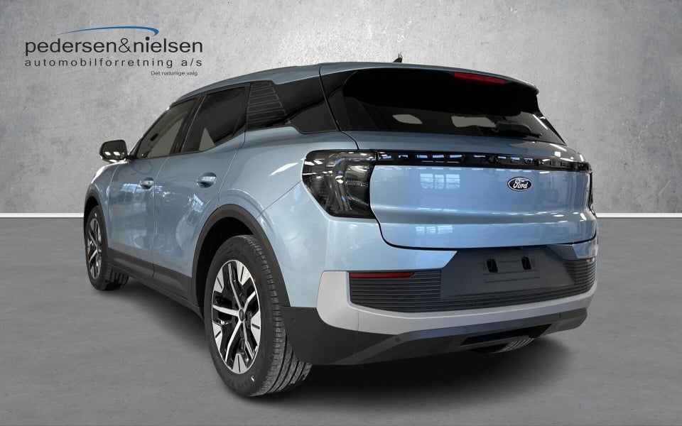 Ford Explorer 82 Select Extended Range 5d