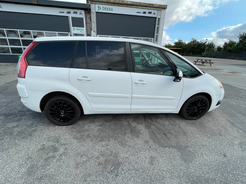 Citroën Grand C4 Picasso 1,8 16V Prestige 7prs 5d