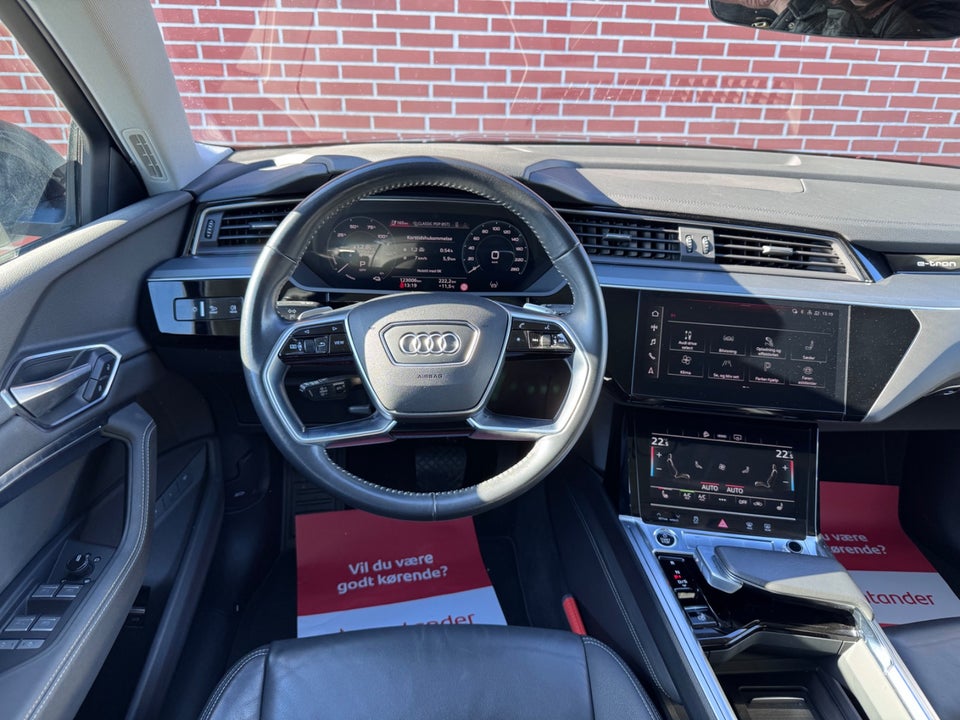Audi e-tron 50 quattro 5d