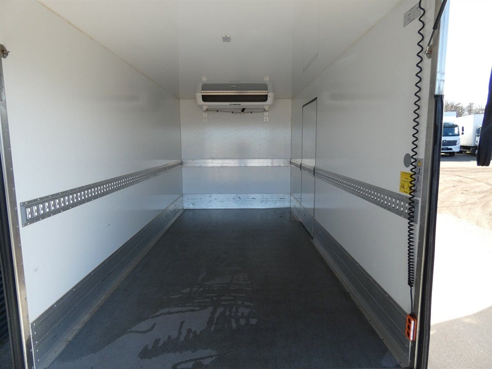 MAN TGE 2,0 3.180 Kølebox m/lift L4 aut. FWD