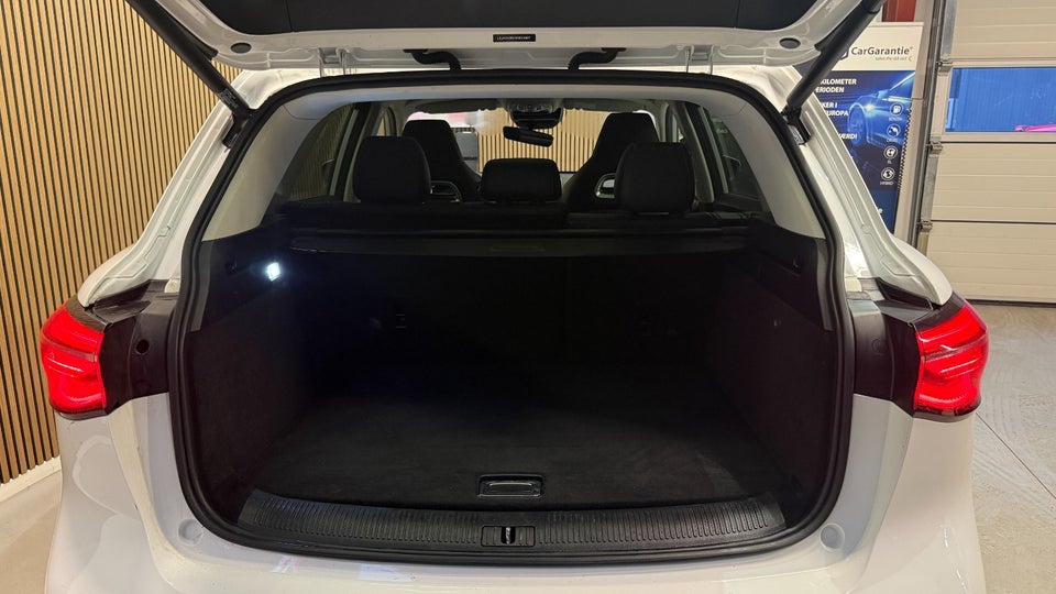 MG EHS 1,5 PHEV Luxury 5d