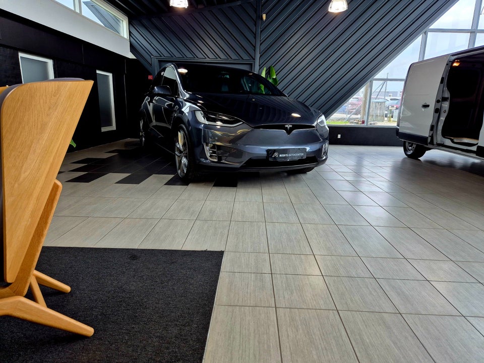 Tesla Model X 100D 6prs 5d