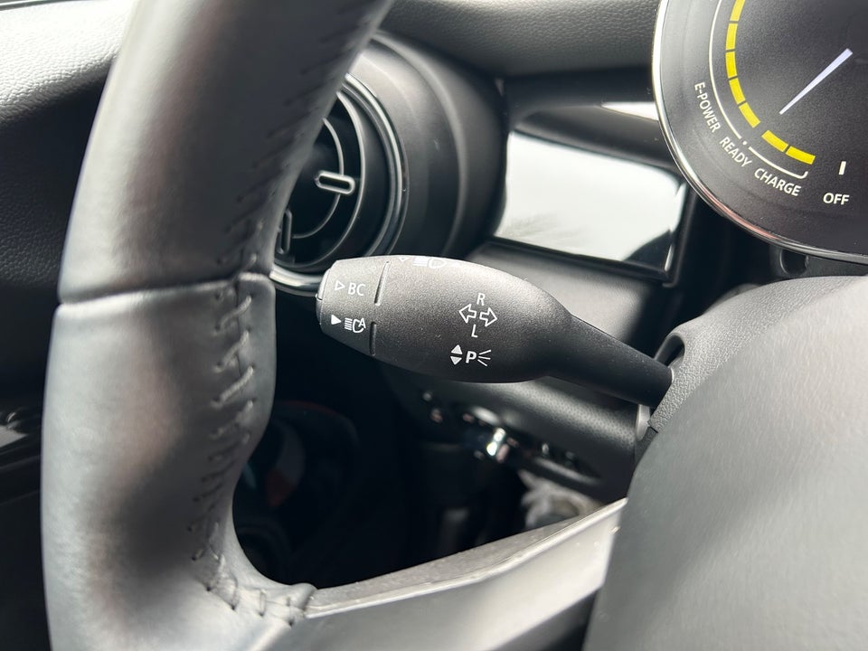 MINI Cooper SE Premium Extra 3d