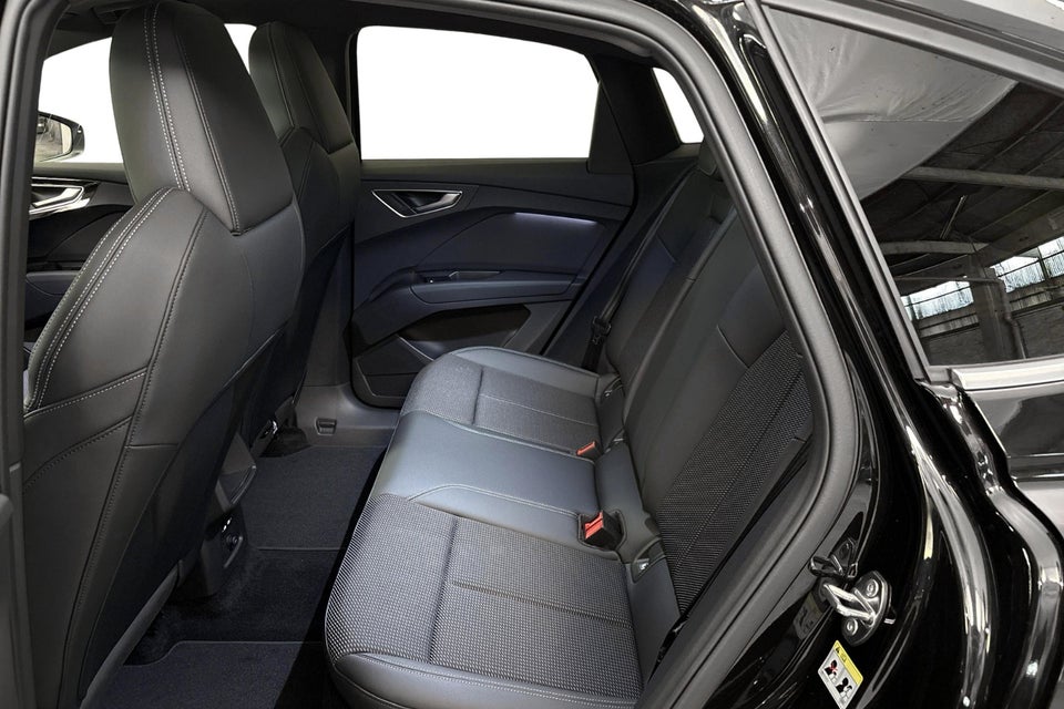 Audi Q4 e-tron 45 S-line Edition Sportback 5d
