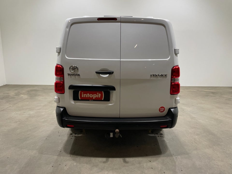 Toyota ProAce 2,0 D 144 Long Comfort Master 5d