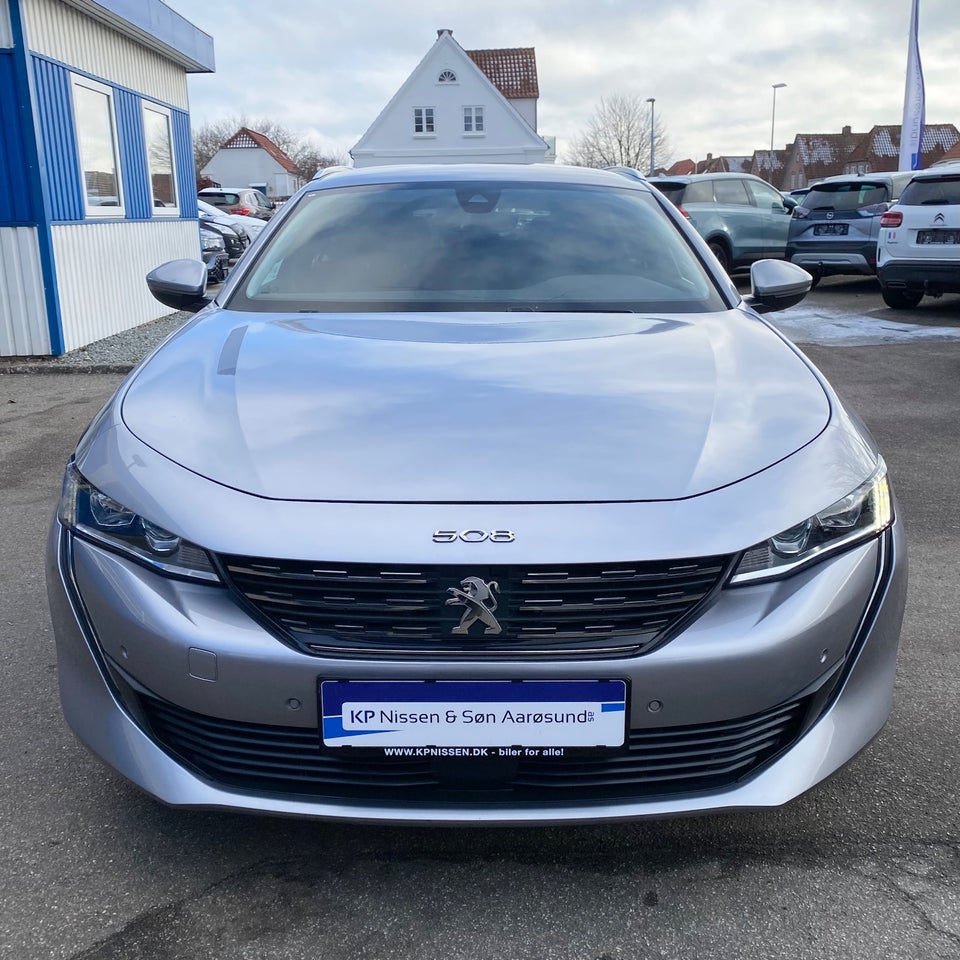 Peugeot 508 1,6 Hybrid Allure Pack SW EAT8 5d