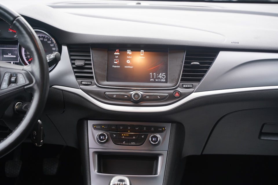 Opel Astra 1,0 T 105 Enjoy Sports Tourer 5d