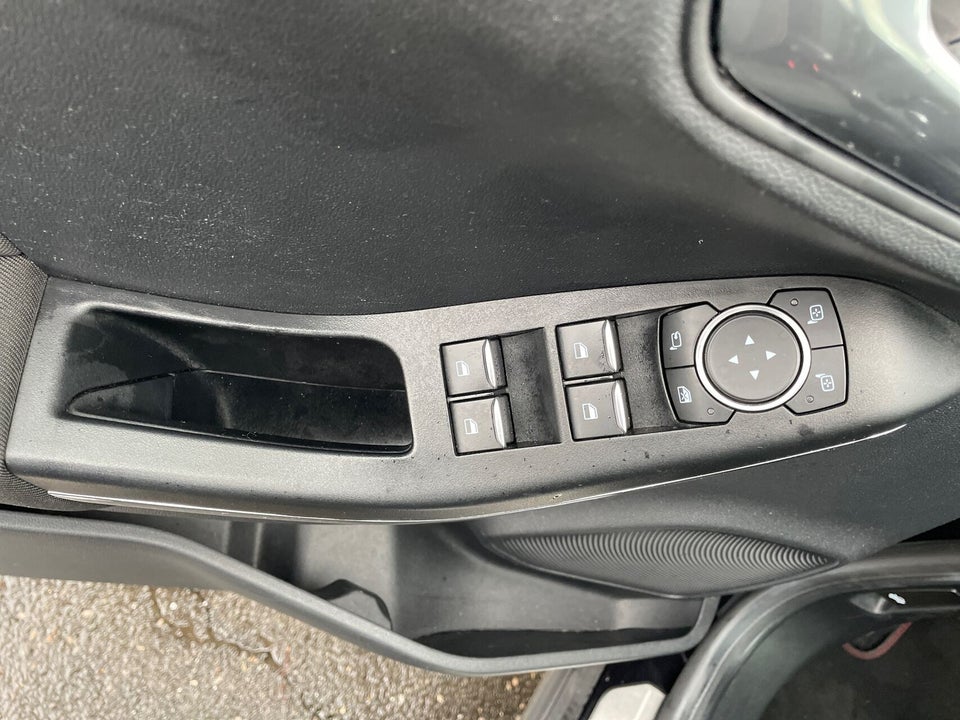 Ford Puma 1,0 EcoBoost mHEV ST-Line 5d