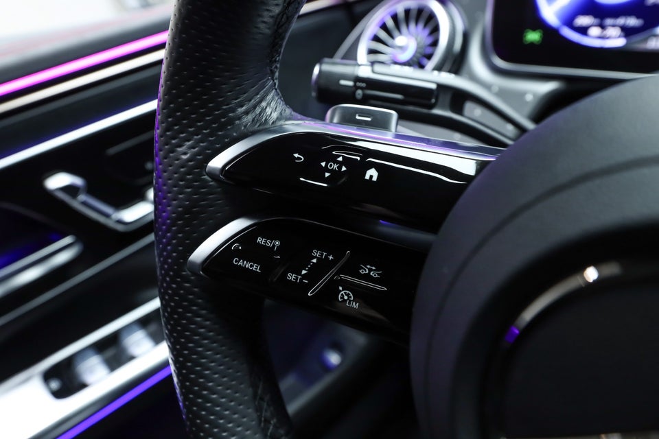 Mercedes EQE350 AMG Line Premium 4d