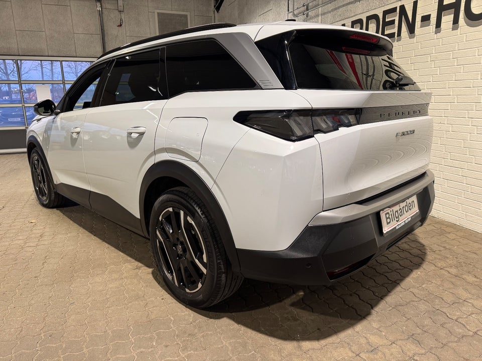 Peugeot e-5008 77 Allure 7prs 5d