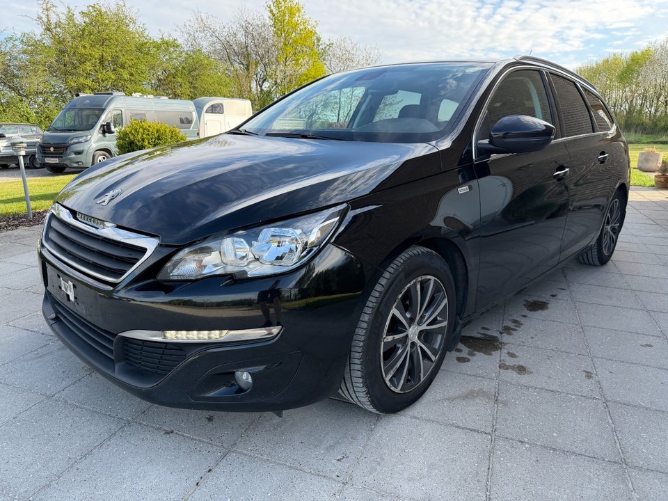 Peugeot 308 1,6 BlueHDi 120 Style SW 5d