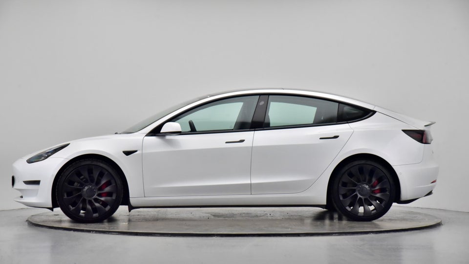 Tesla Model 3 Performance AWD 4d