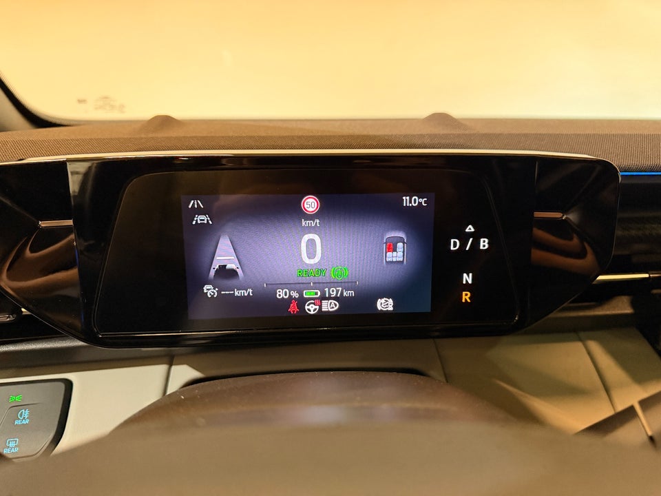 Ford Explorer 82 Premium Extended Range 5d