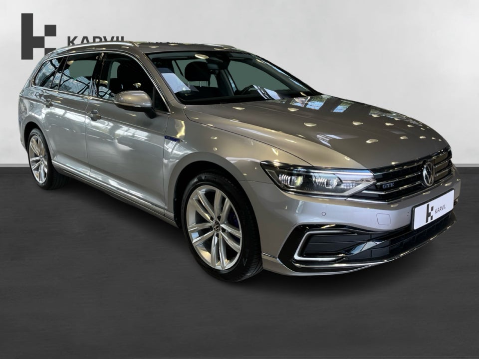 VW Passat 1,4 GTE High Variant DSG 5d