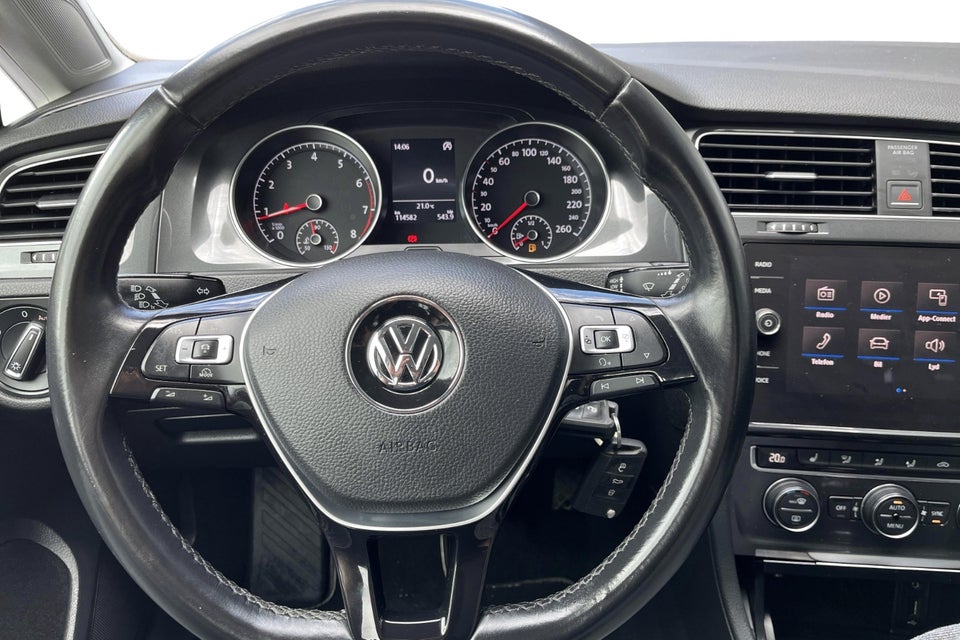 VW Golf VII 1,4 TSi 125 Comfortline 5d