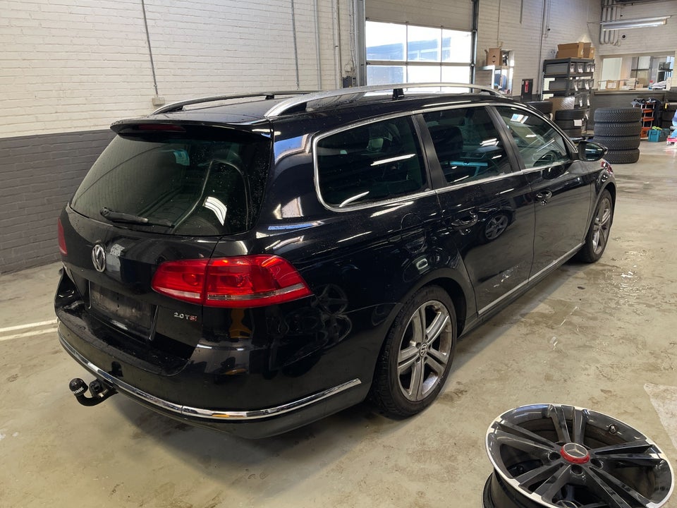 VW Passat 2,0 TSi 210 R-line Variant DSG 5d