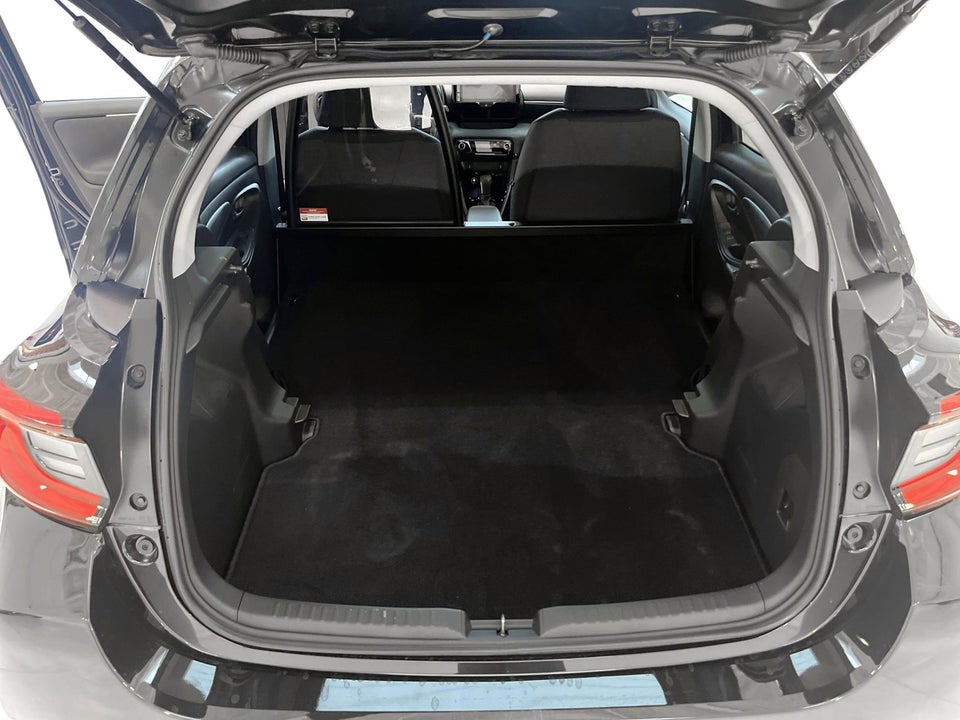 Toyota Yaris 1,5 Hybrid Style e-CVT Van 5d