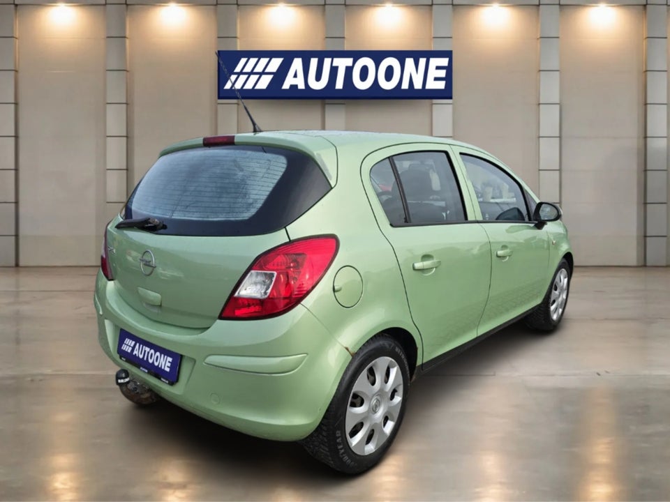 Opel Corsa 1,0 12V Edition 5d