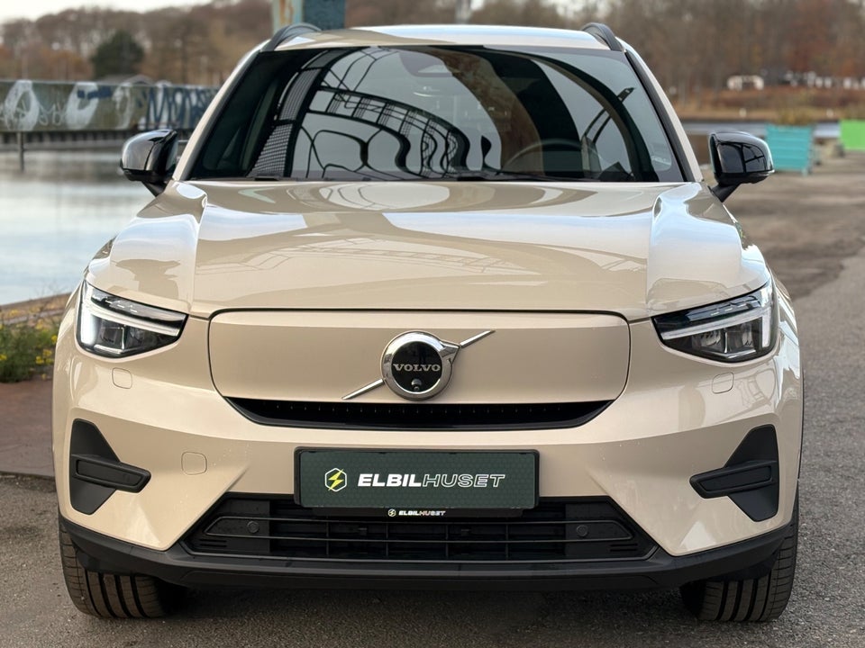 Volvo EX40 Extended Range Core 5d