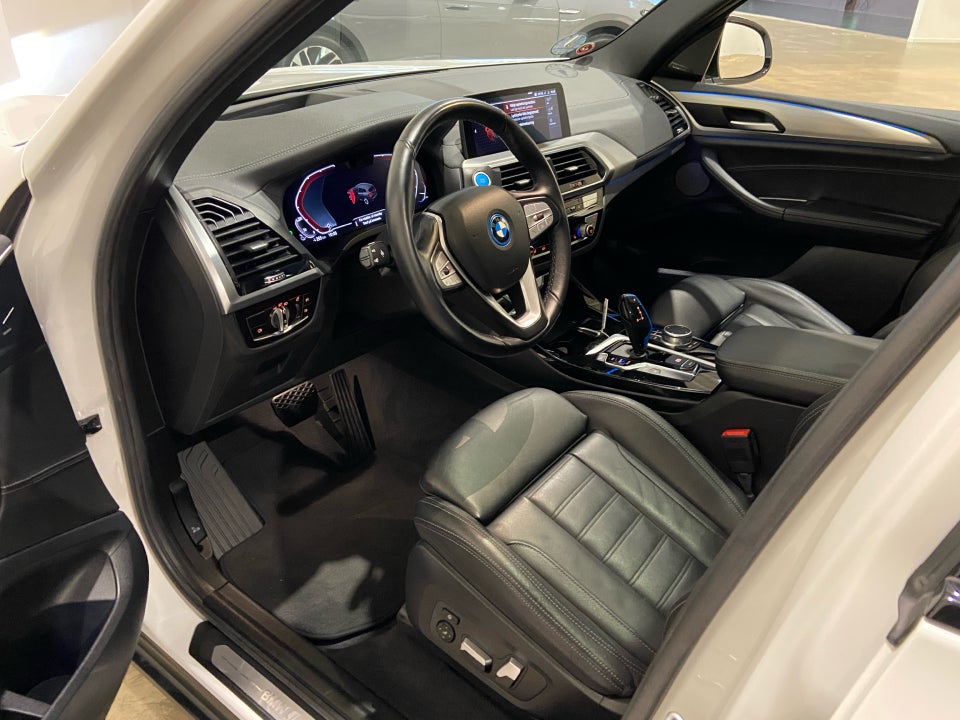 BMW iX3 Charged Plus 5d