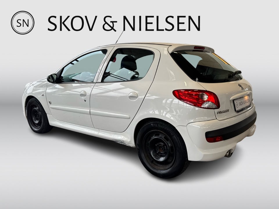 Peugeot 206+ 1,4 HDi 68 Active 5d