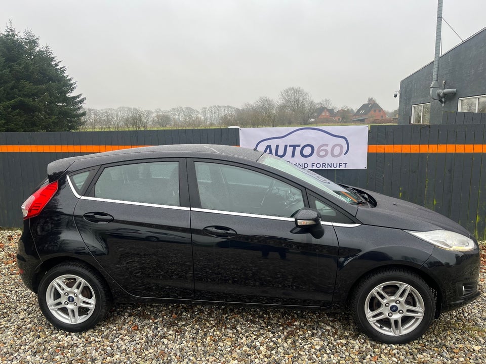 Ford Fiesta 1,0 65 Titanium 5d