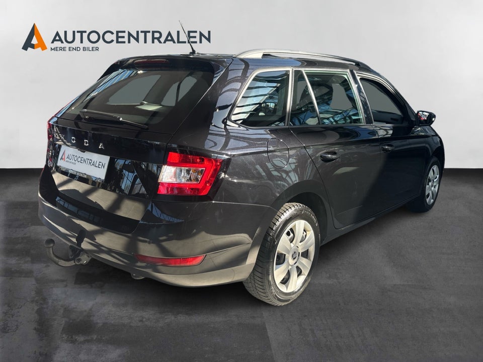 Skoda Fabia 1,0 MPi 60 Ambition Combi 5d