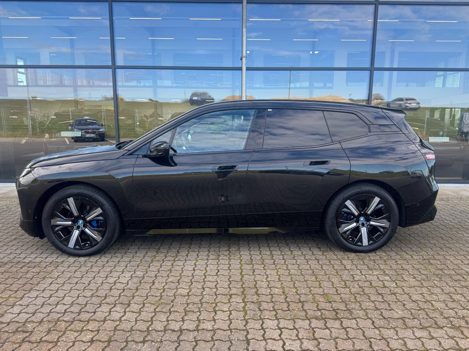 BMW iX xDrive50 Supercharged 5d