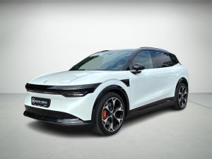 Zeekr 7X, modelår 2025, 18,500 km