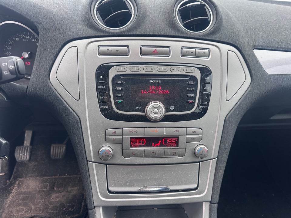 Ford Mondeo 2,0 145 Trend Collection 5d