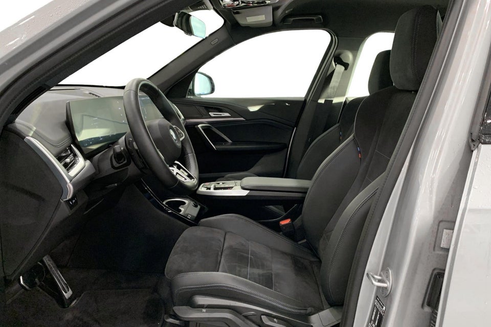 BMW iX1 eDrive20 M-Sport 5d