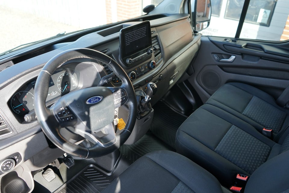 Ford Transit Custom 300L 2,0 TDCi 130 Trend