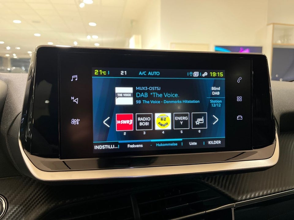 Peugeot e-2008 50 Allure 5d