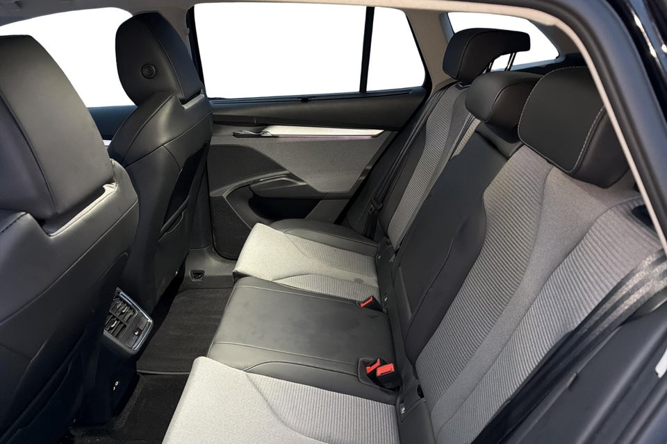 Skoda Enyaq 60 iV Premium 5d