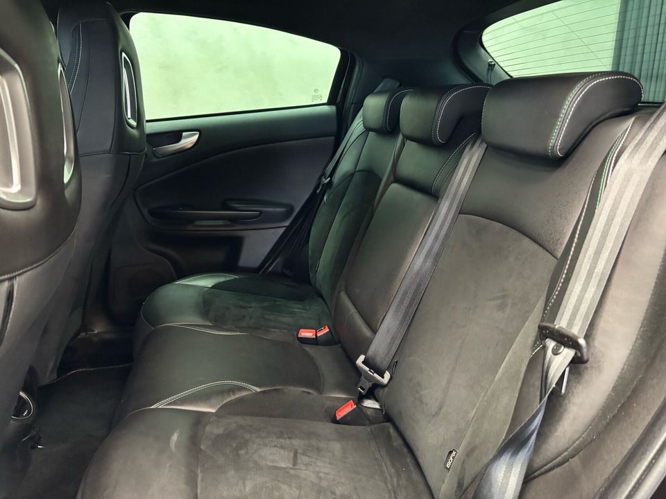 Alfa Romeo Giulietta 1,75 TBi Quadrifoglio Verde TCT 5d