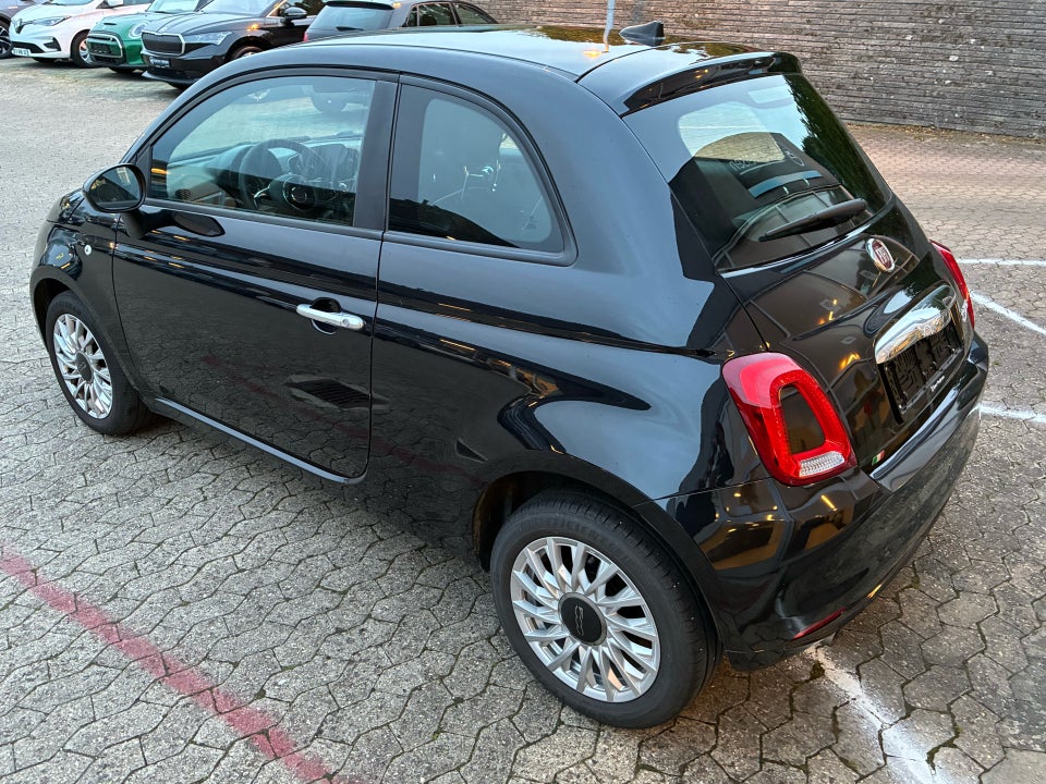 Fiat 500 1,0 Hybrid Lounge 3d