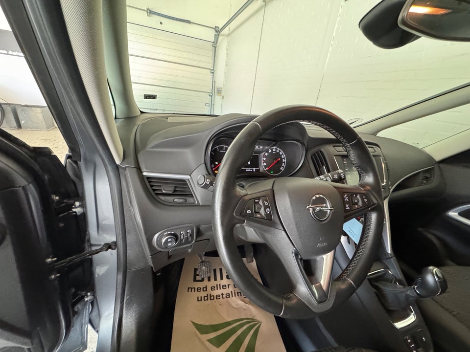 Opel Zafira Tourer 1,4 T 140 Enjoy 7prs 5d