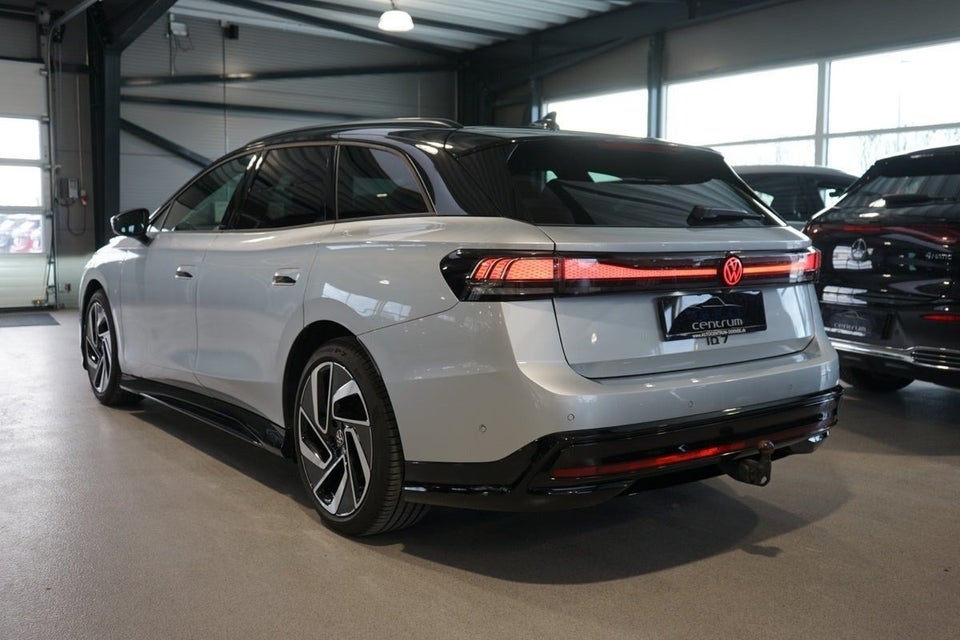 VW ID.7 77 Style Tourer 5d